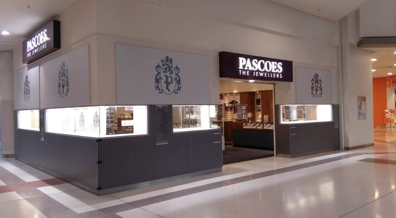 Attempted Robbery At Pascoes Jewellers At Eastgate Mall - Chris Lynch Media