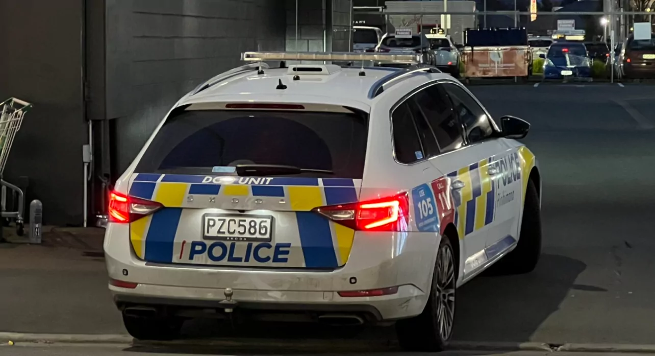 Police car outside Westfield mall 