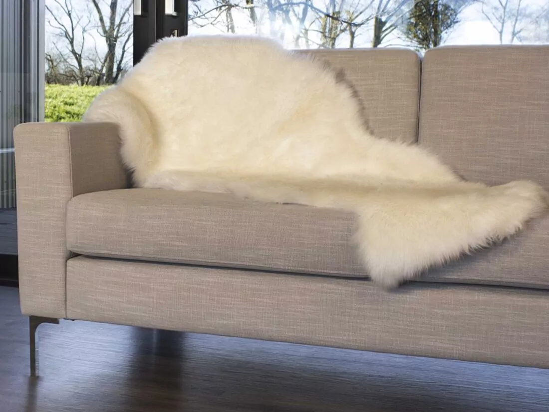 Bowron Sheepskins sale