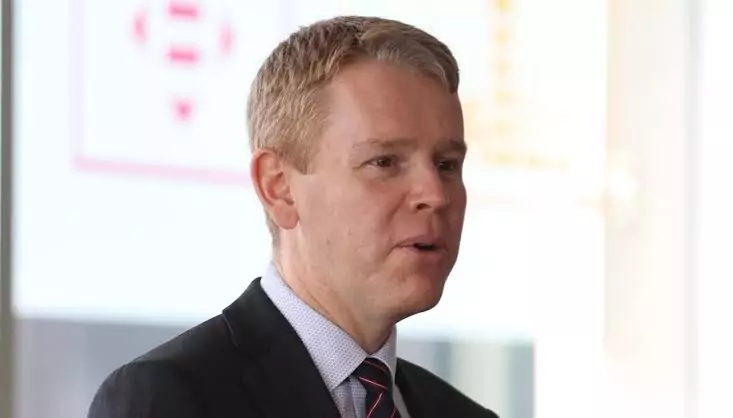 Hipkins concedes vaccine mandates were too long