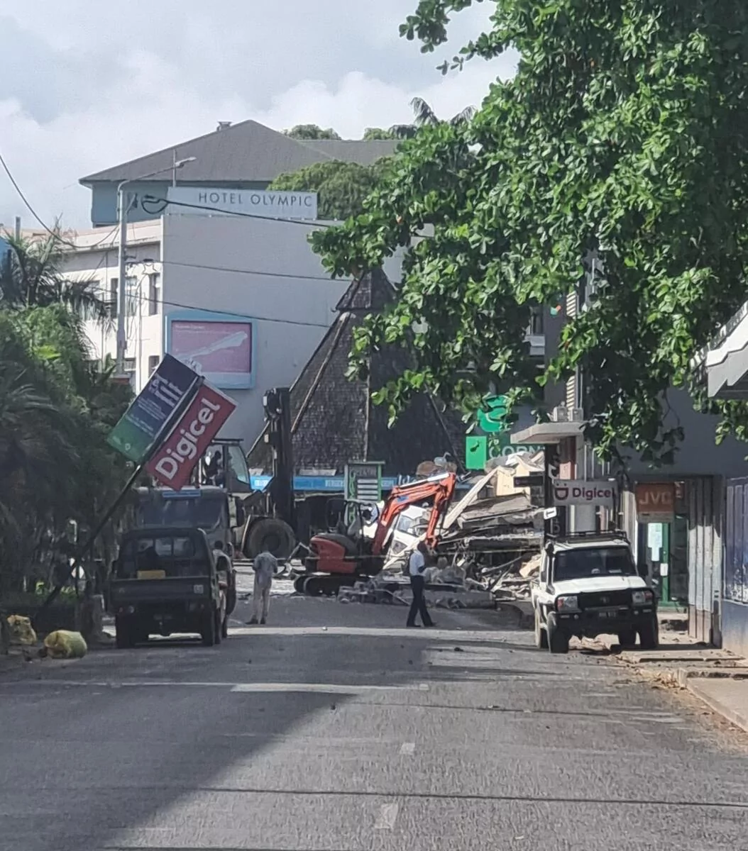 Vanuatu quake: death toll rises as international aid mobilises, children among those most at risk