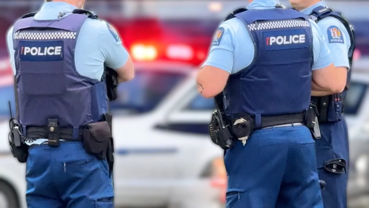 Police appeal for information after armed robbery in Invercargill