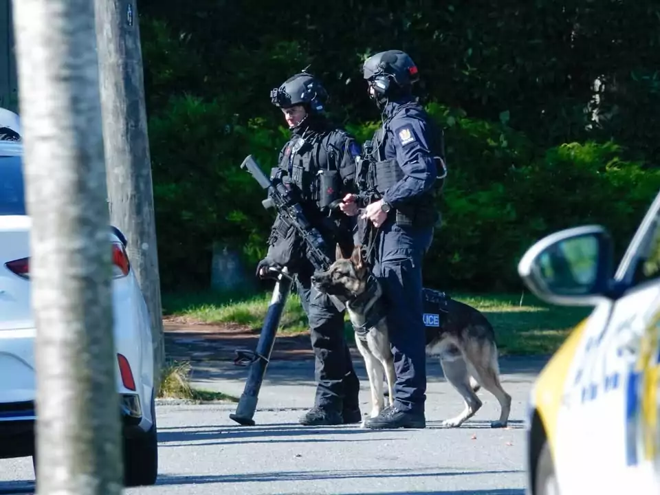 Armed Offenders Squad surrounds Burnside house